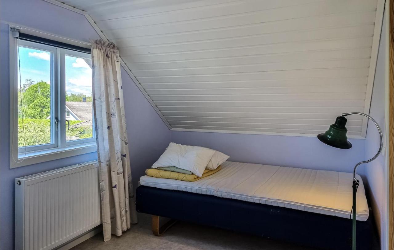 Stunning Apartment In Gullspang With Wifi Exterior foto